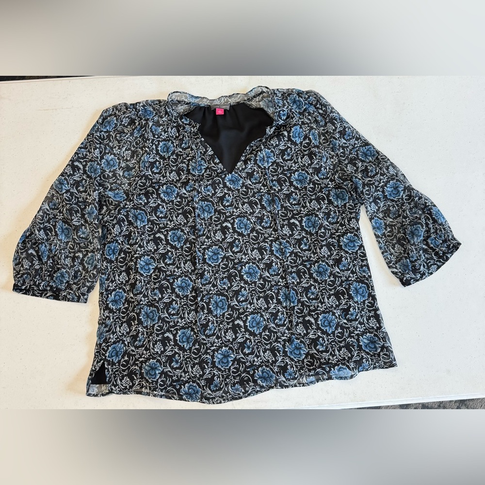 Vince Camuto Black Floral V-Neck Blouse with Blue Roses - Size L
